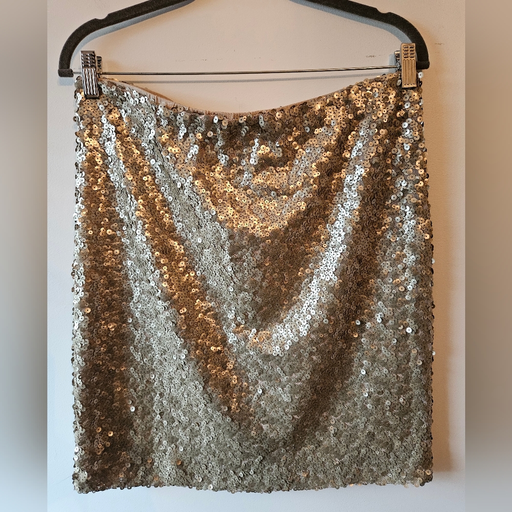 NY&CO Sequin champagne skirt size medium